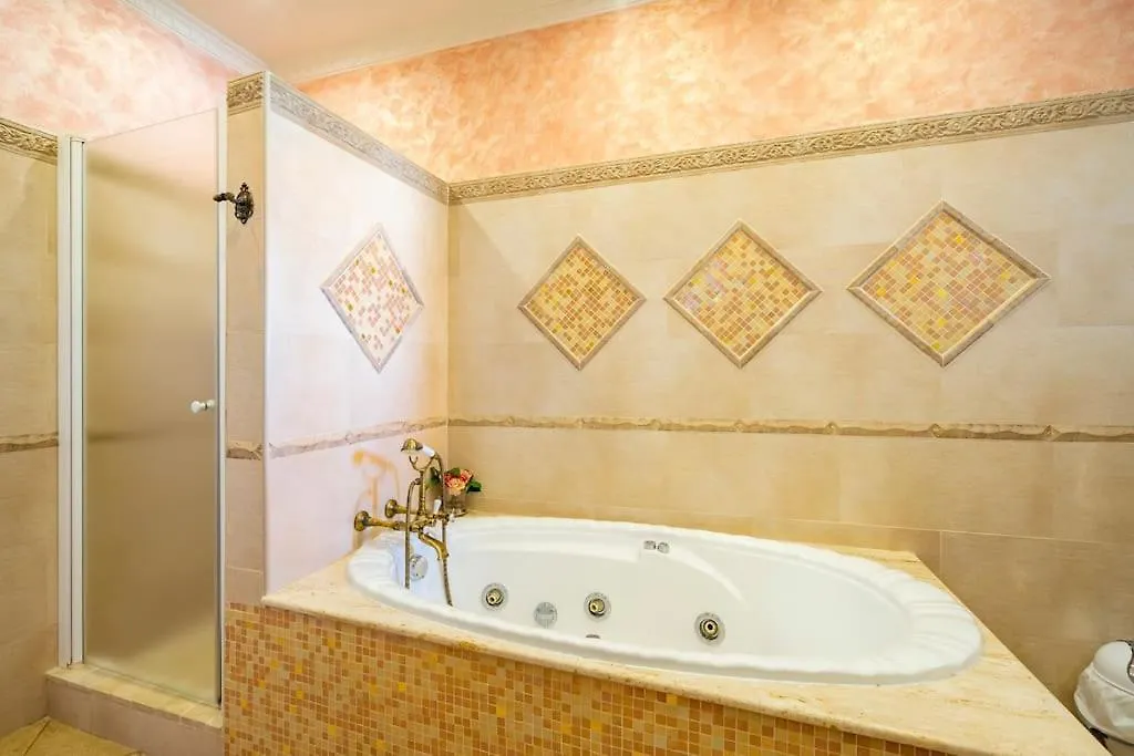 Villa Elisabeth, Con Piscina Climatizada, Especial Para Familias Alhaurín el Grande 0*,  Ισπανία